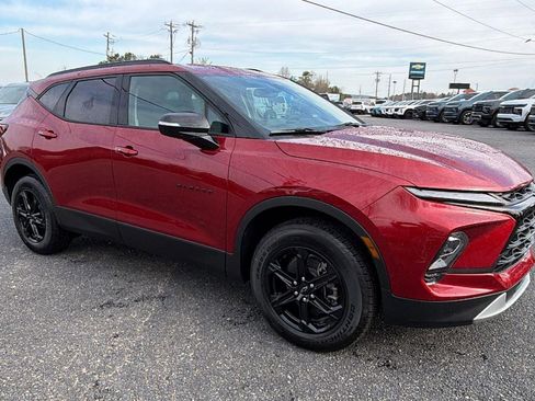 New 2026 Chevrolet Blazer LT w/ Midnight/Sport Edition FWD image 3