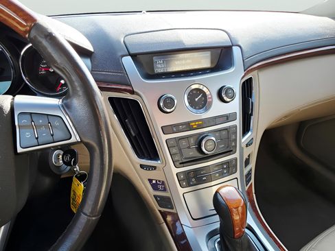 Used 2012 Cadillac CTS Luxury image 16