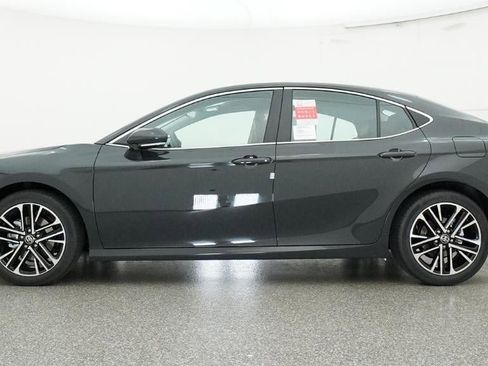 New 2026 Toyota Camry XLE image 19