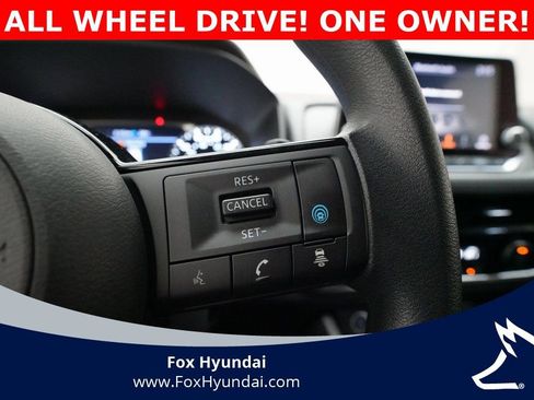 Used 2021 Nissan Rogue SV image 18