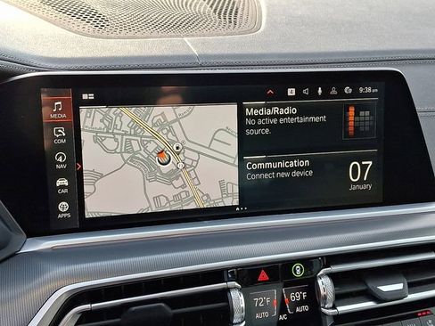 Used 2023 BMW X5 M50i w/ Executive Package image 19