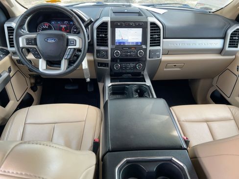 Used 2020 Ford F250 Lariat w/ Lariat Value Package image 16