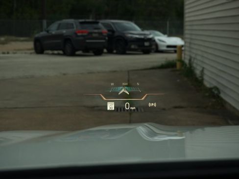 Used 2023 BMW X7 M60i image 14