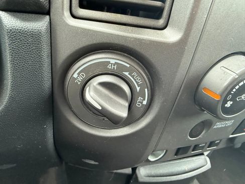 Used 2011 Nissan Titan S w/ S Popular Equipment Pkg image 17