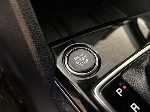 Used 2025 Kia Sportage X-Line AWD/4WD image 29