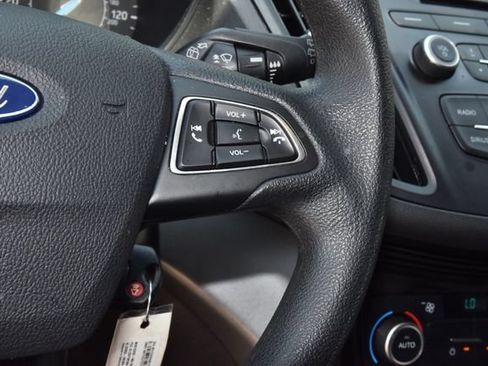 Used 2018 Ford Escape SE FWD image 24