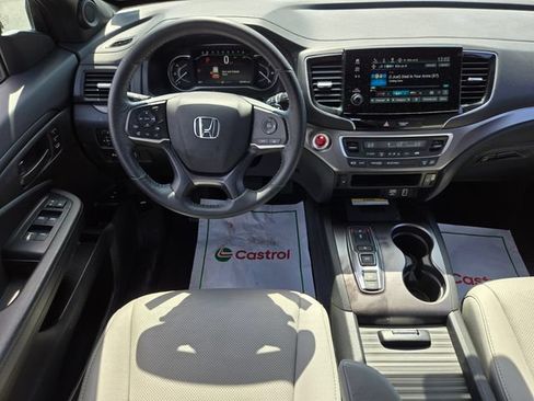 Used 2023 Honda Passport EX-L image 12