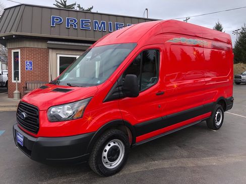Used 2019 Ford Transit 250 148 High Roof RWD image 9