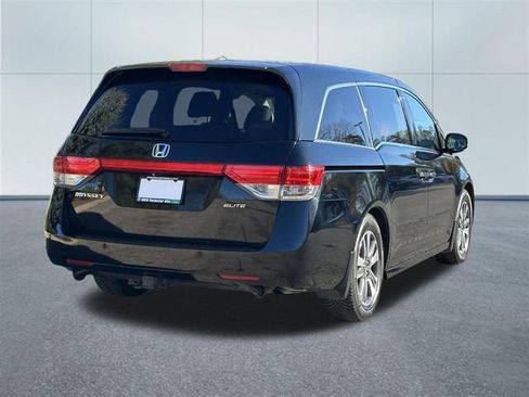 Used 2014 Honda Odyssey Touring Elite image 5