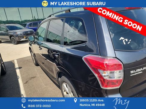 Used 2015 Subaru Forester 2.5i Premium AWD/4WD image 4