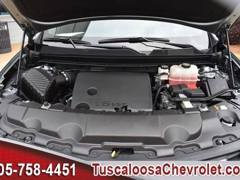 Used 2023 Chevrolet Traverse LT FWD image 40