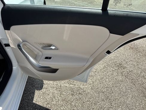 Used 2021 Mercedes-Benz A 220 4MATIC image 16