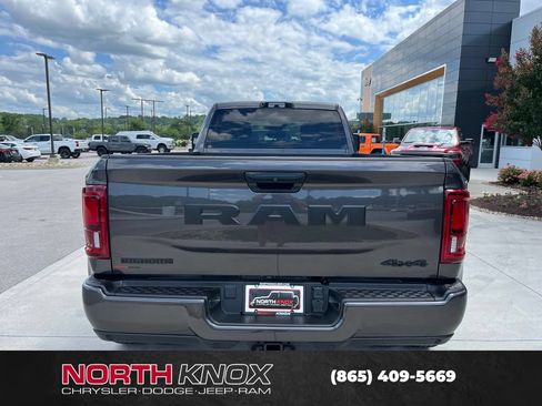 New 2026 RAM 3500 Big Horn AWD/4WD image 19