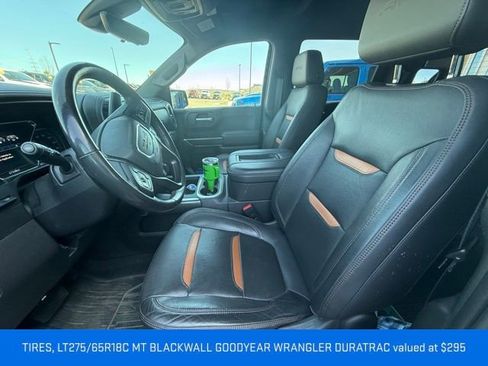 Used 2021 GMC Sierra 1500 AT4 w/ Technology Package AWD/4WD image 10