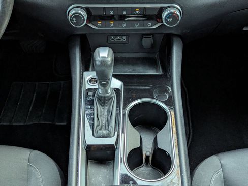 Used 2021 Nissan Altima 2.5 SV image 16