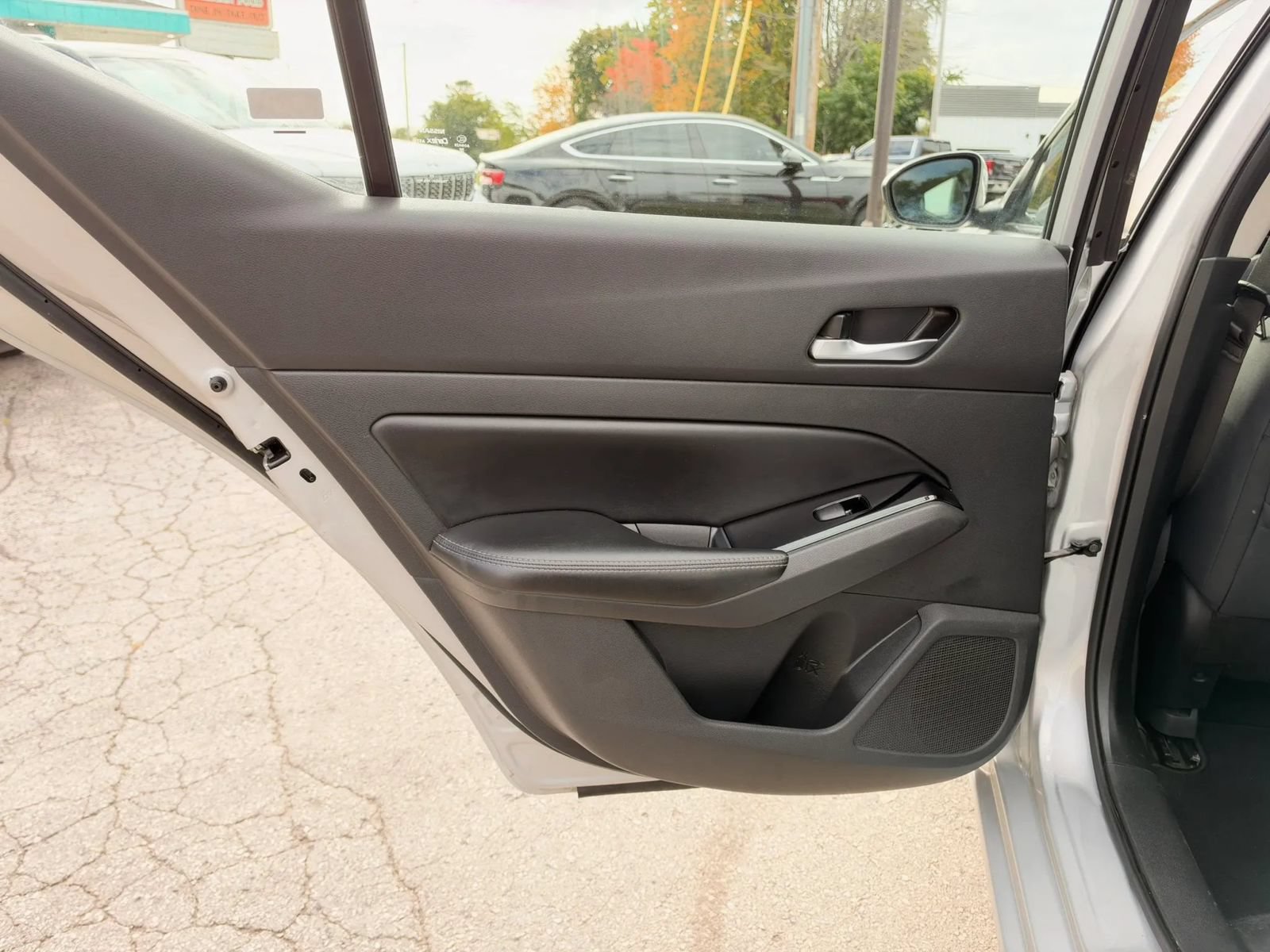 Used 2021 Nissan Altima 2.5 SV AWD/4WD image 11