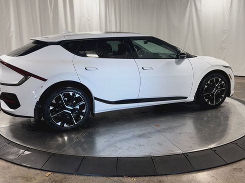 New 2025 Kia EV6 GT-Line image 9