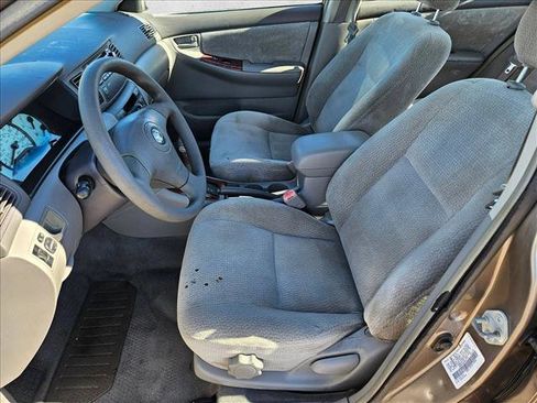 Used 2004 Toyota Corolla LE image 14