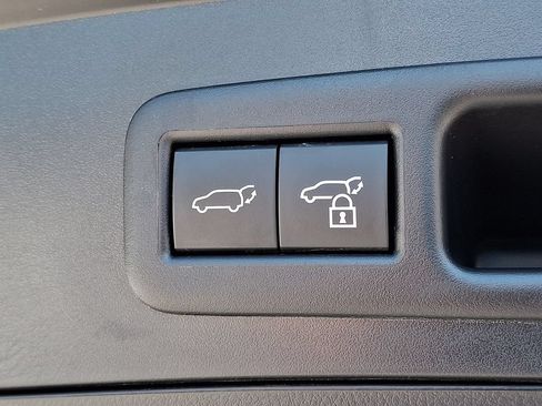 Used 2024 Lexus UX 250h AWD w/ Premium Package image 33