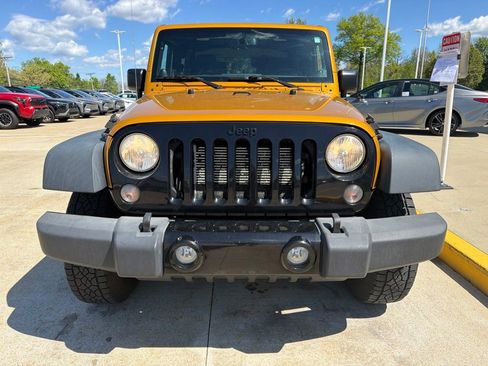 Used 2014 Jeep Wrangler Sport AWD/4WD image 2