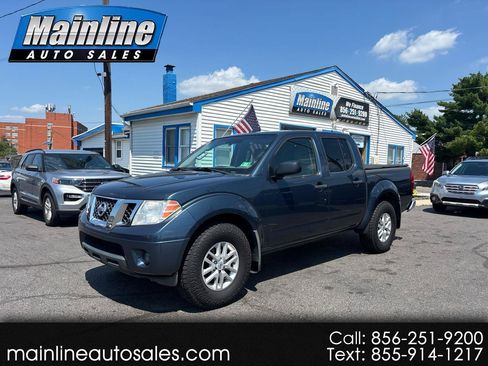 Used 2014 Nissan Frontier SV w/ SV Value Truck Package AWD/4WD image 1