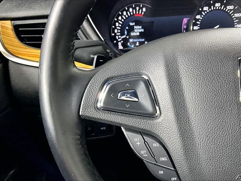 Used 2016 Lincoln MKC Select w/ Select Plus Package FWD image 22