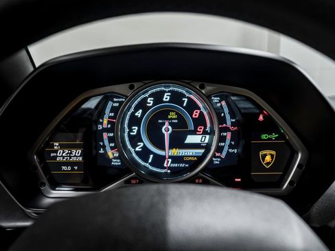 Used 2015 Lamborghini Aventador LP 700-4 AWD/4WD image 17