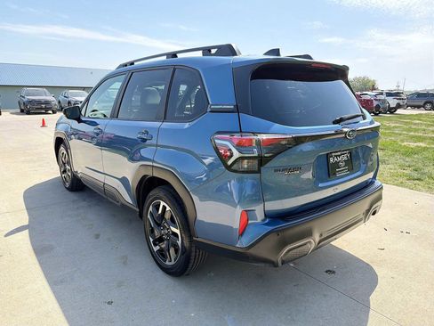 Used 2025 Subaru Forester Limited w/ Popular Package #1 AWD/4WD image 4