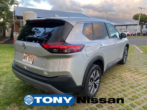 Used 2023 Nissan Rogue SV FWD image 7