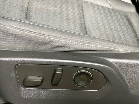 Used 2023 Chevrolet Silverado 1500 LT image 15