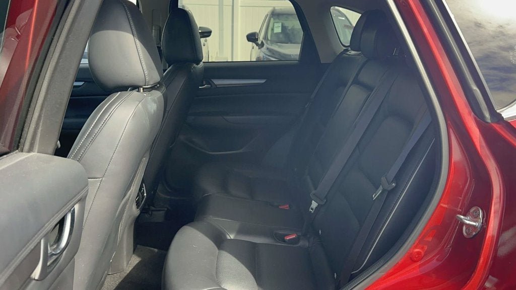 Used 2025 MAZDA CX-5 AWD 2.5 S w/ Select Package image 12