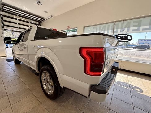 Used 2015 Ford F150 Platinum w/ Equipment Group 701A Luxury AWD/4WD image 4