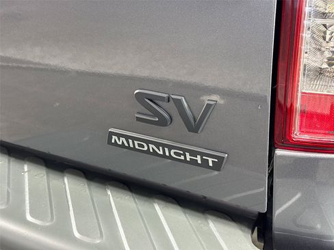 Used 2020 Nissan Frontier SV w/ Midnight Edition Floor Mats RWD image 13