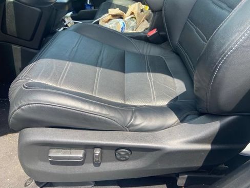 Used 2022 Honda CR-V EX-L image 8