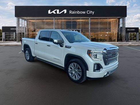 Used 2022 GMC Sierra 1500 Denali w/ Denali Reserve Package AWD/4WD image 3