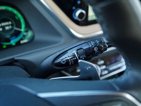 Used 2021 Hyundai Sonata Limited FWD image 32