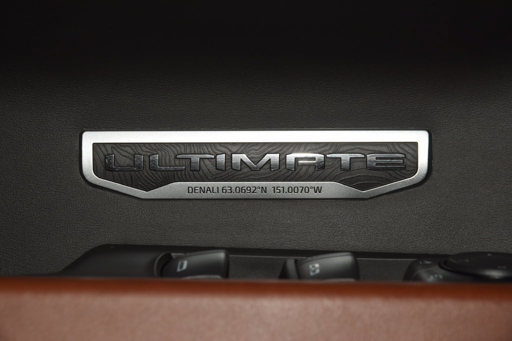 Used 2024 GMC Sierra 1500 Denali Ultimate AWD/4WD image 54