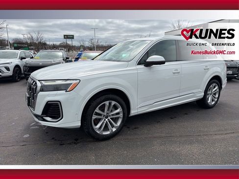 Used 2025 Audi Q7 3.0T Premium Plus AWD/4WD image 12