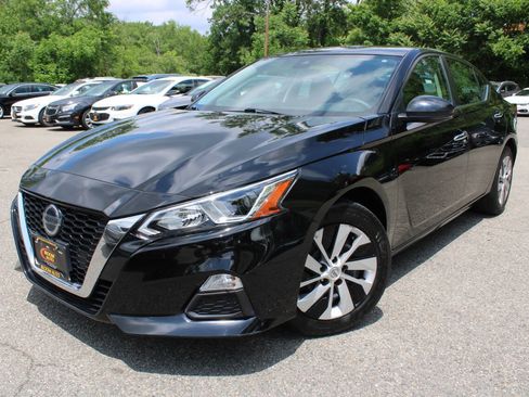 Used 2021 Nissan Altima 2.5 S FWD image 1