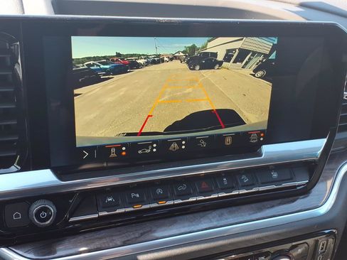 New 2026 Chevrolet Silverado 1500 LTZ w/ LTZ Premium Package AWD/4WD image 23