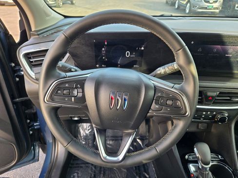 Certified 2025 Buick Encore GX Preferred image 31