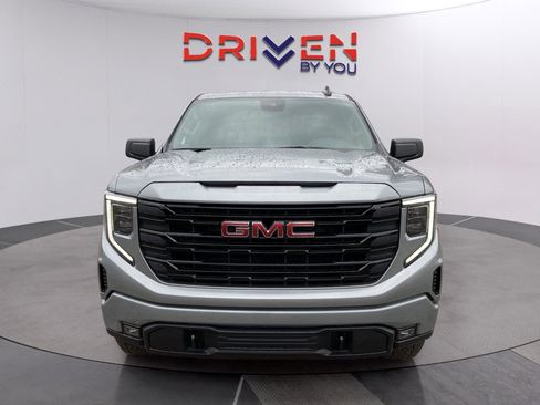 New 2026 GMC Sierra 1500 Elevation image 9