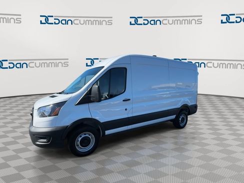 New 2026 Ford Transit 250 148 Medium Roof w/ Load Area Protection Package RWD image 4
