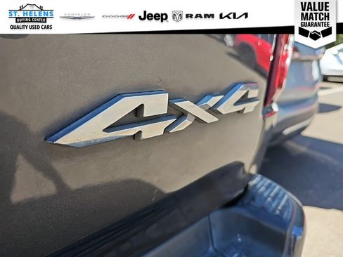 Used 2019 RAM 1500 Limited w/ Advanced Safety Group AWD/4WD image 14