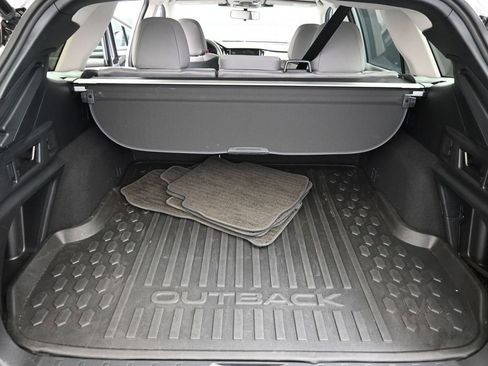 Certified 2025 Subaru Outback Premium AWD/4WD image 19