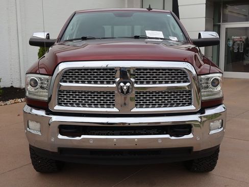 Used 2018 RAM 3500 Laramie w/ Cold Weather Group AWD/4WD image 2