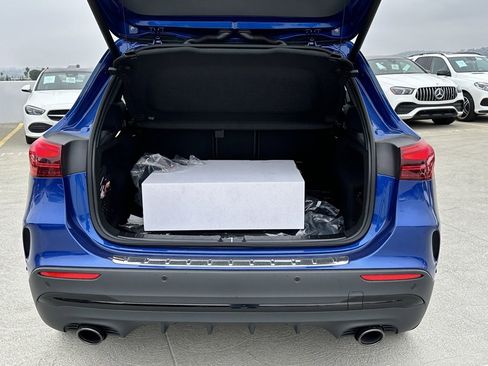 Used 2024 Mercedes-Benz GLA 35 AMG 4MATIC image 14