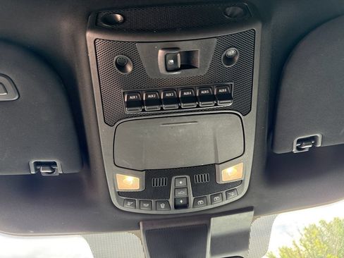 Used 2019 Ford F150 Raptor w/ Equipment Group 802A Luxury AWD/4WD image 18