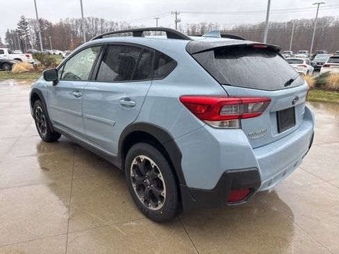 Used 2023 Subaru Crosstrek 2.0i Premium image 5