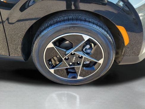 Certified 2024 Kia Soul EX FWD image 6
